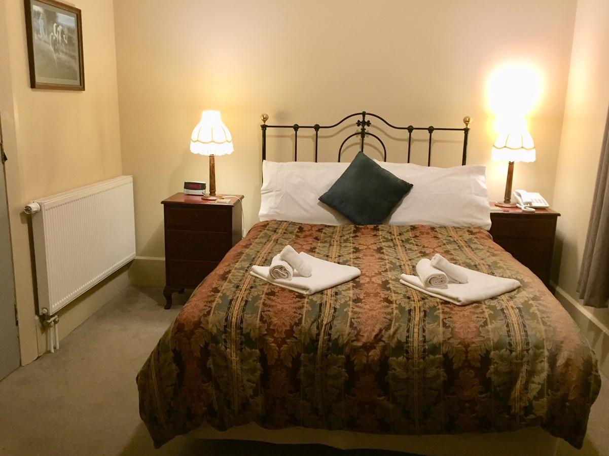 Albatross Inn Bed & Breakfast Dunedin Exterior photo